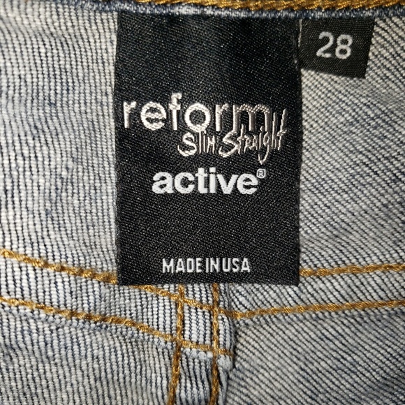 Active Slim Straight Denim Jeans 28 - Picture 2 of 5